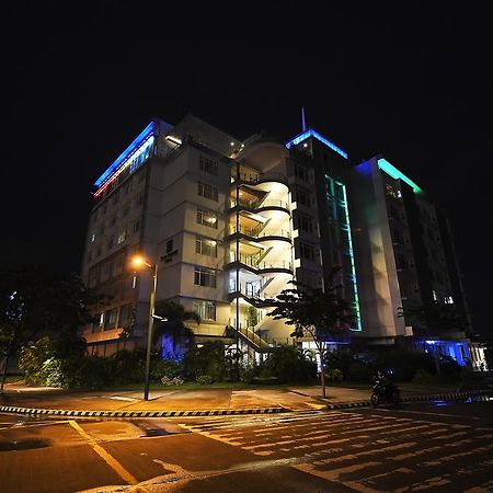 Paseo Premiere Hotel Santa Rosa (Laguna) Exterior foto