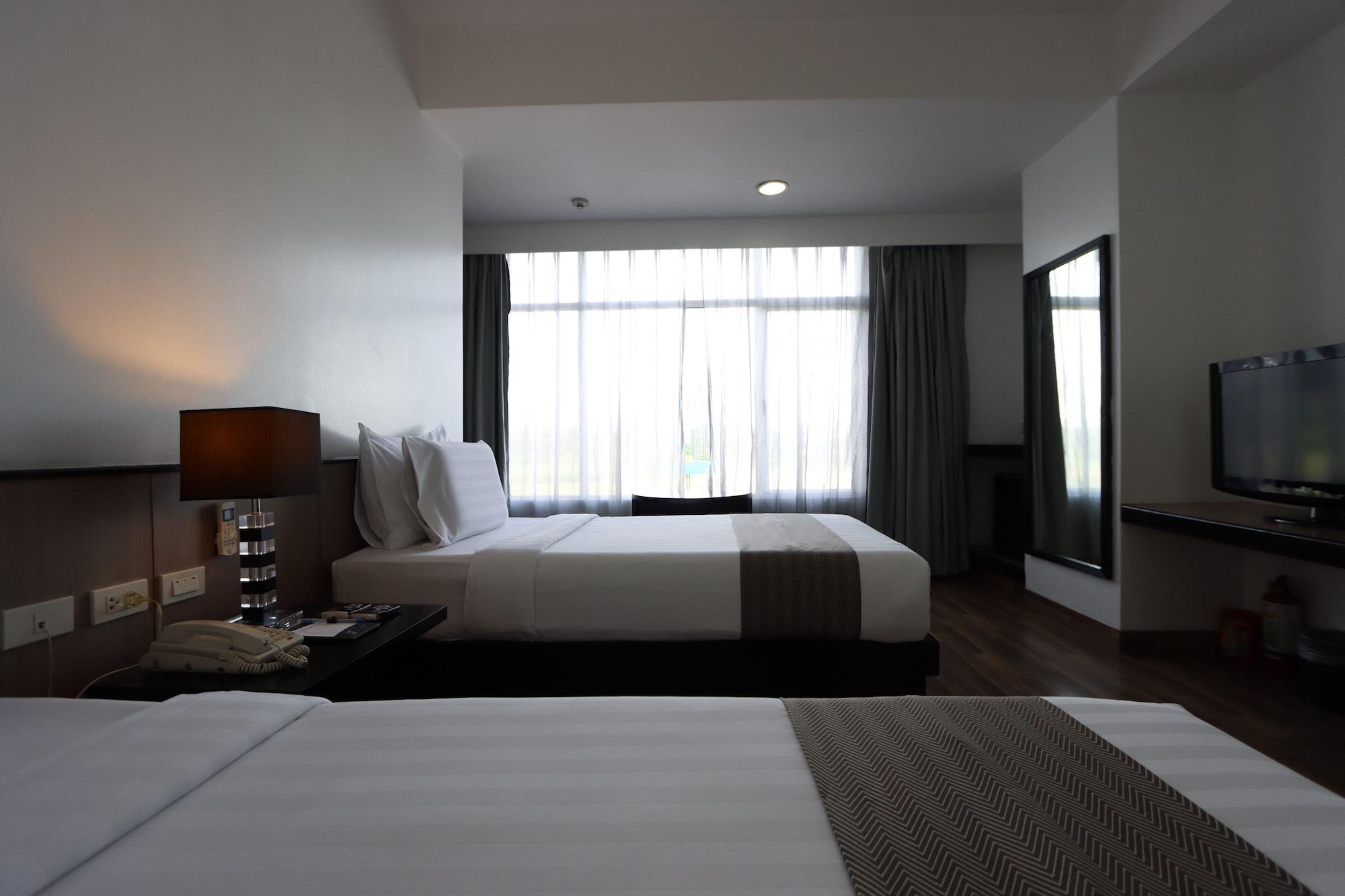 Paseo Premiere Hotel Santa Rosa (Laguna) Exterior foto