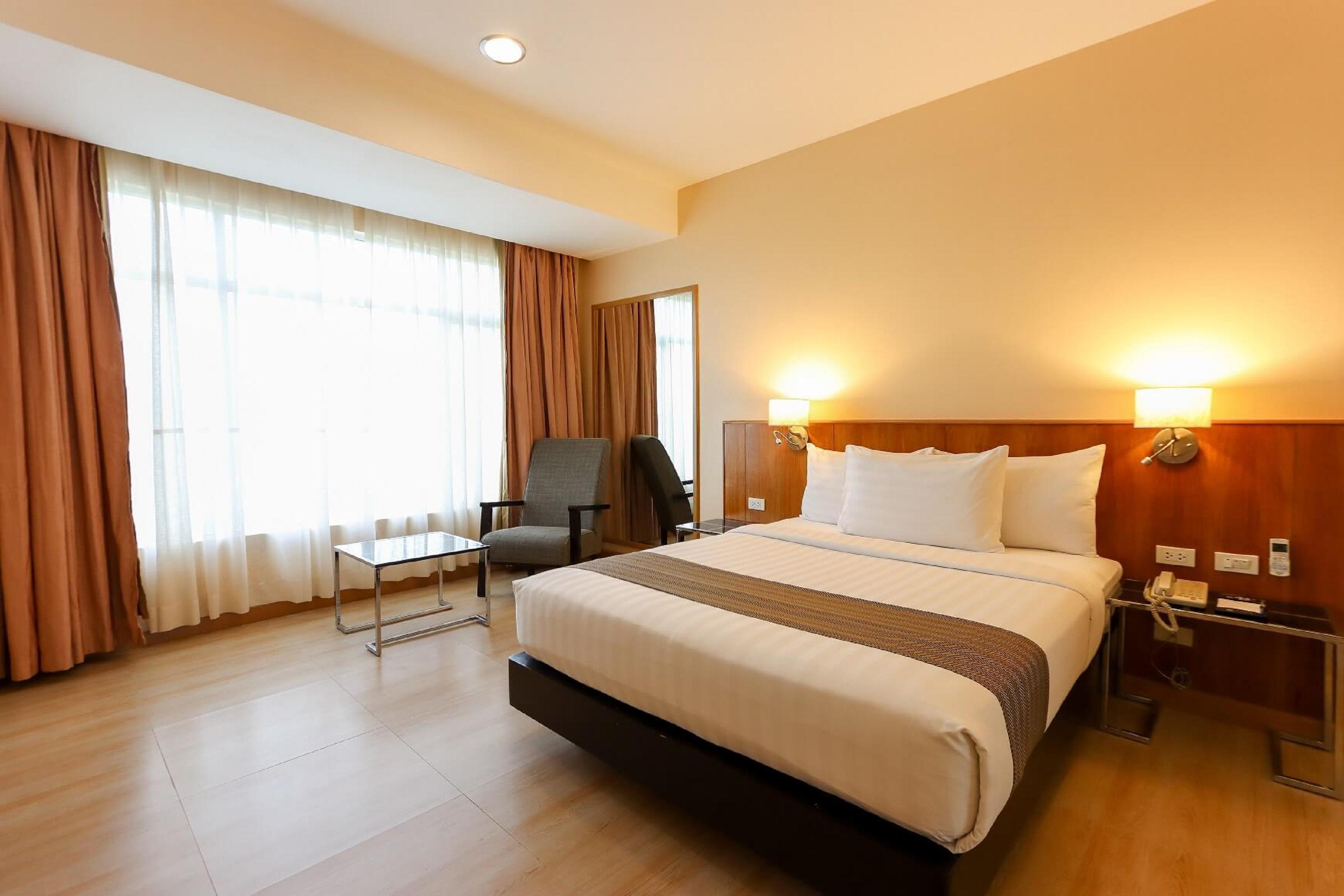 Paseo Premiere Hotel Santa Rosa (Laguna) Exterior foto