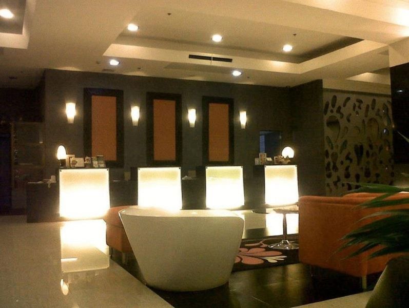Paseo Premiere Hotel Santa Rosa (Laguna) Exterior foto